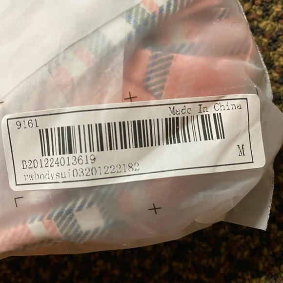 Medium Romwe Pink Spaghetti Strap Plaid Bodysuit - Picture 3 of 6